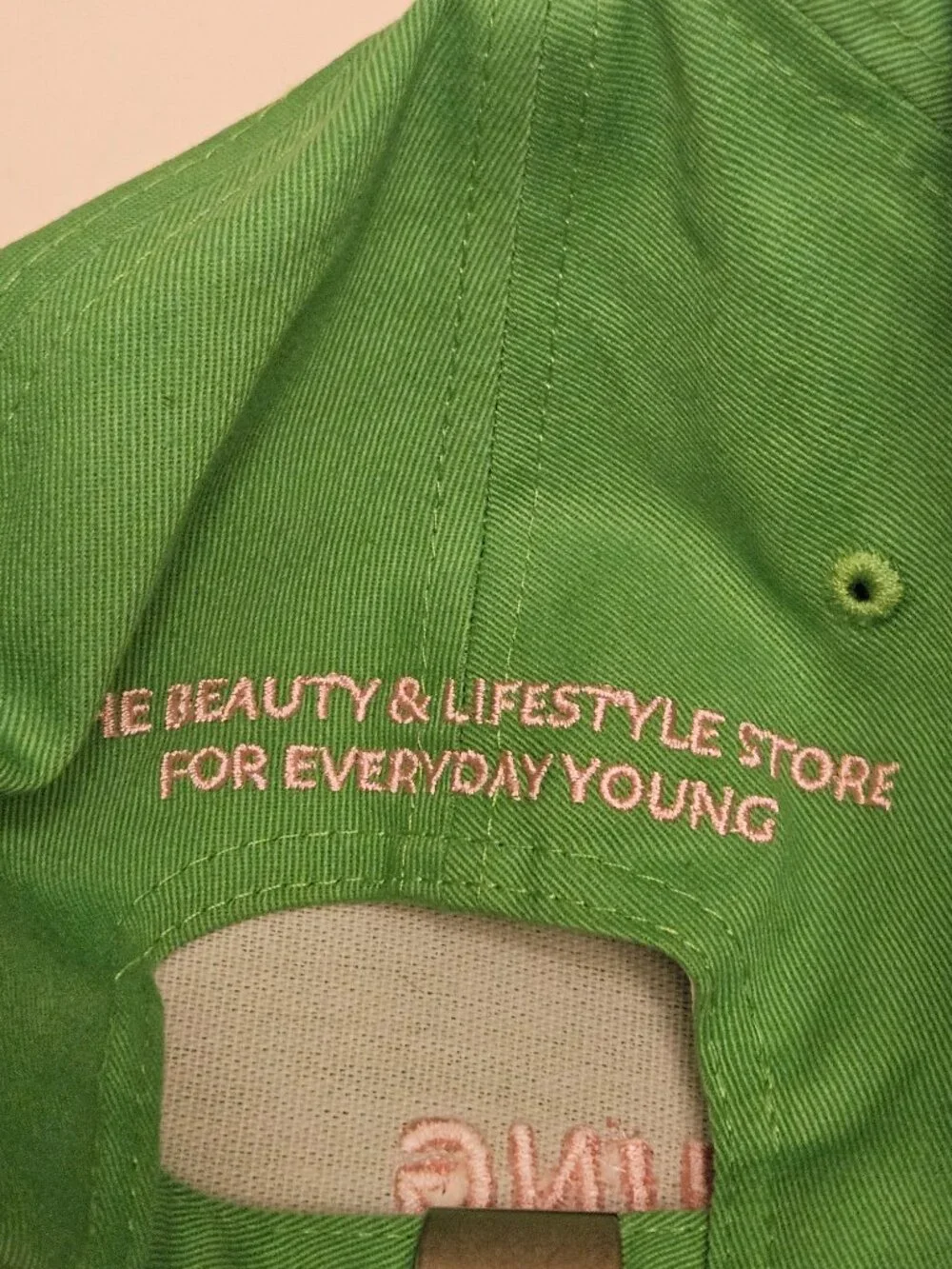 Women's Olive Young Byron Nelson Golf Hat